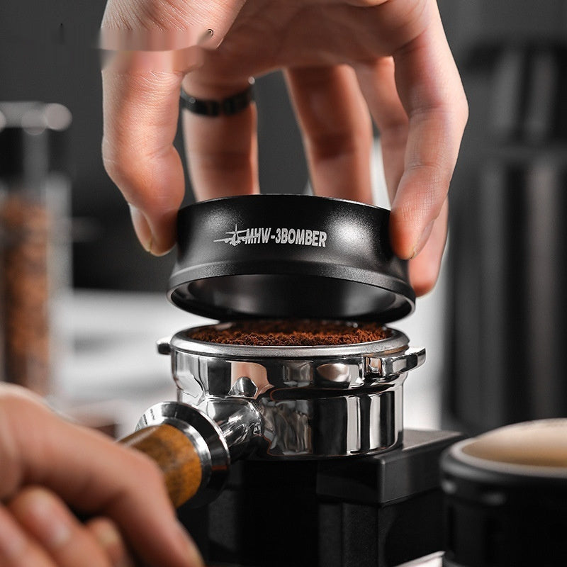 Magnetic dosing funnel 54mm, included in the Breville 54mm puck prep kit